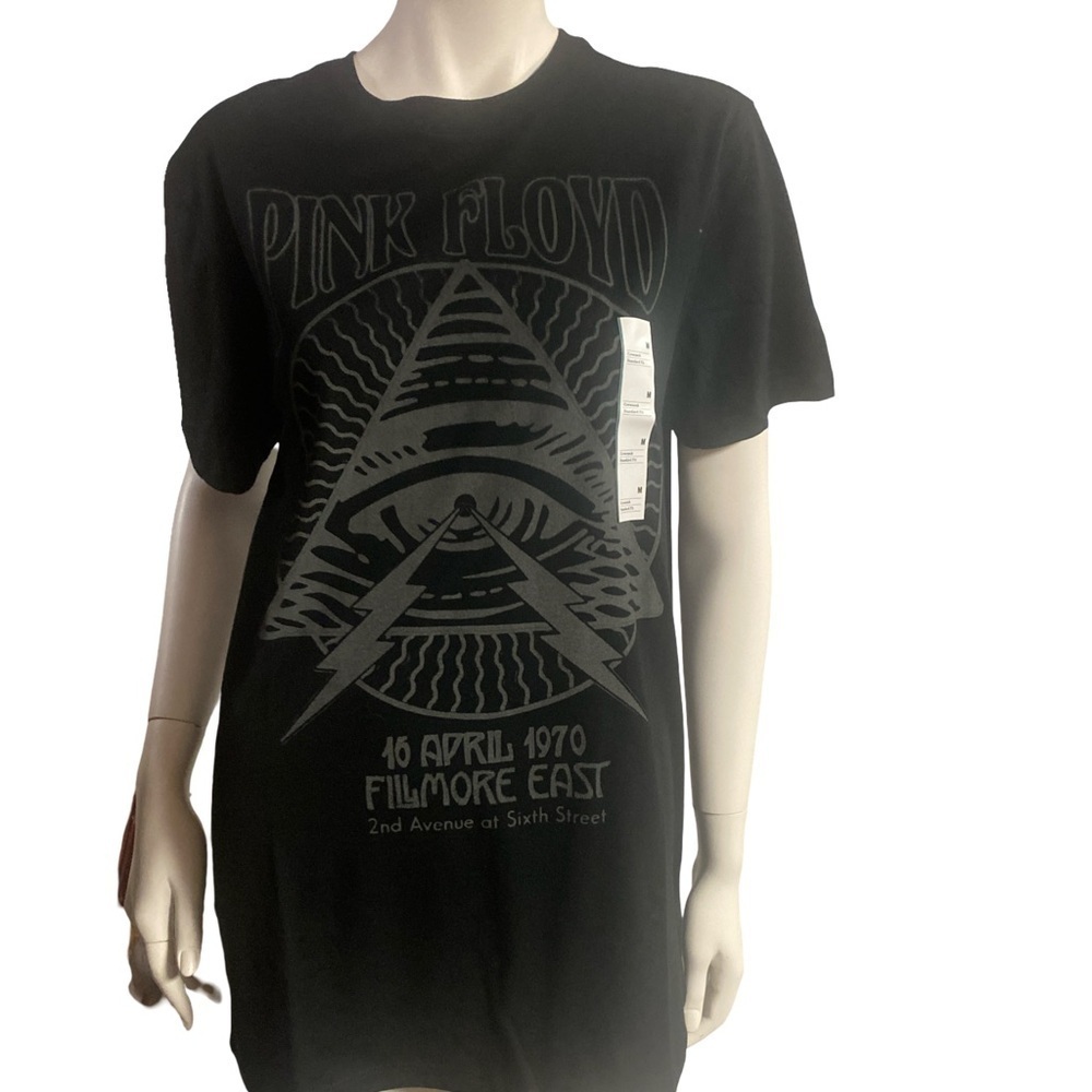 Goodfellow & Co Pink Floyd Gray and Black Graphic T-Shirts